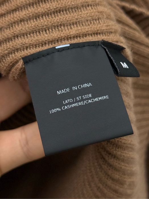 Bluza Loro Piana , calitate premium , pe comanda , noua , M