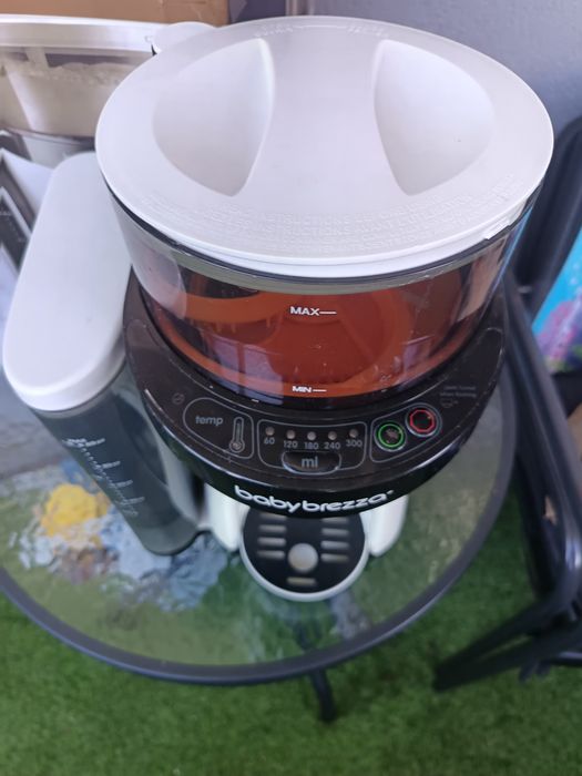 Aparat formula Babybrezza