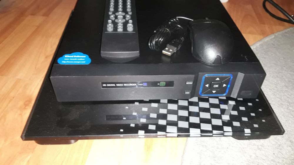 DVR  Hybrid AHD ENR-8AHD + HDD 1TB (telecomanda-mouse-alimentator 220)