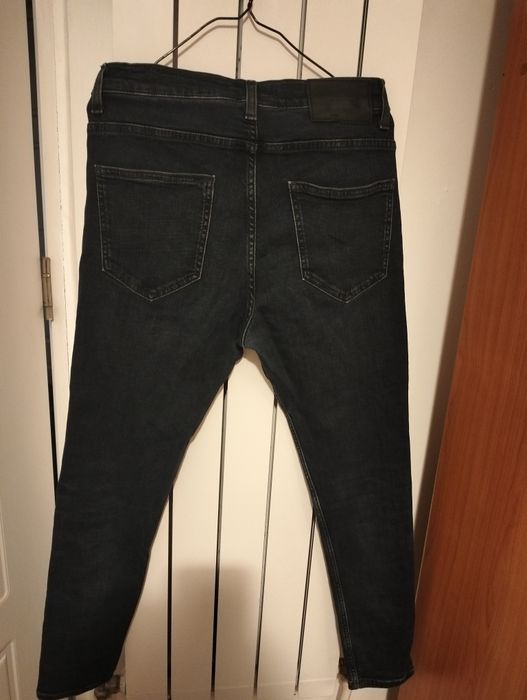 Blugi Zara mărimea 38