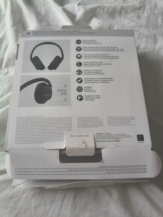 Casti SONY WH-CH720N Bluetooth, Over-Ear, Microfon, Noise Cancelling, Negru in stare impecabila