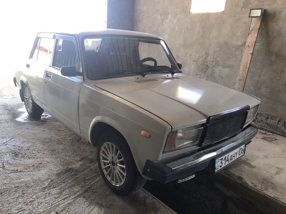 Продам машину ваз 2107 семерка