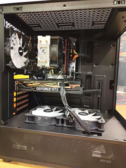 PC Gaming | Ryzen 5 2600X | GTX 1660 Super 6GB | 16GB RAM | SSD+HDD