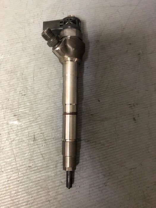 Injector 2.0 tdi audi q5 fyb a3 8v a4 b8 b9 a5 f53 a6 4g
