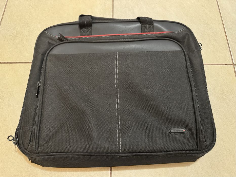 Vand geanta laptop Asus, Targus, Dicallo