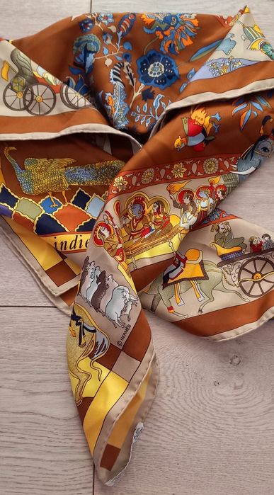 Eșarfă Hermes 90 copacul