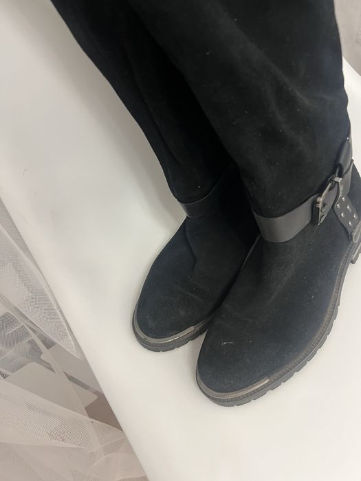 Продам зимние сапоги