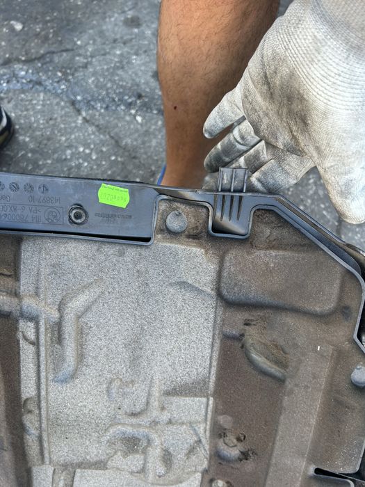 Кора над Двигателя N57d30 245hp BMW