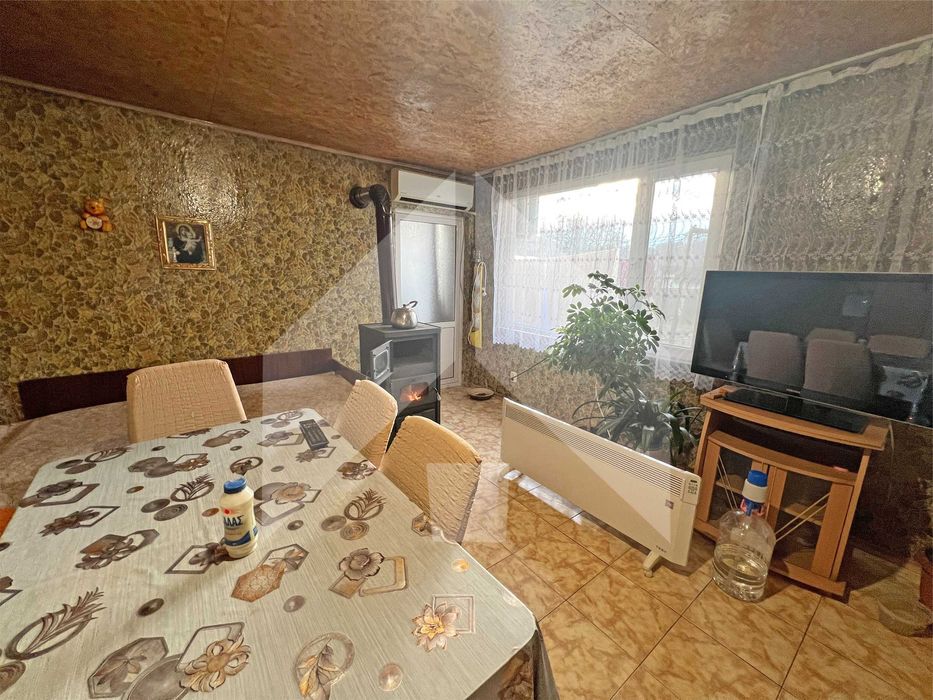 Продава се Къща в Нови пазар - 147 кв.м за 694 €/кв.м - Снимка #7