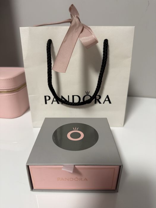 PANDORA гривна с талисмани