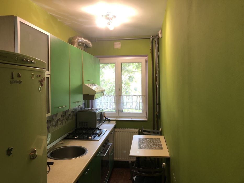 Persoana fizica ,inchiriez apartament 2 camere