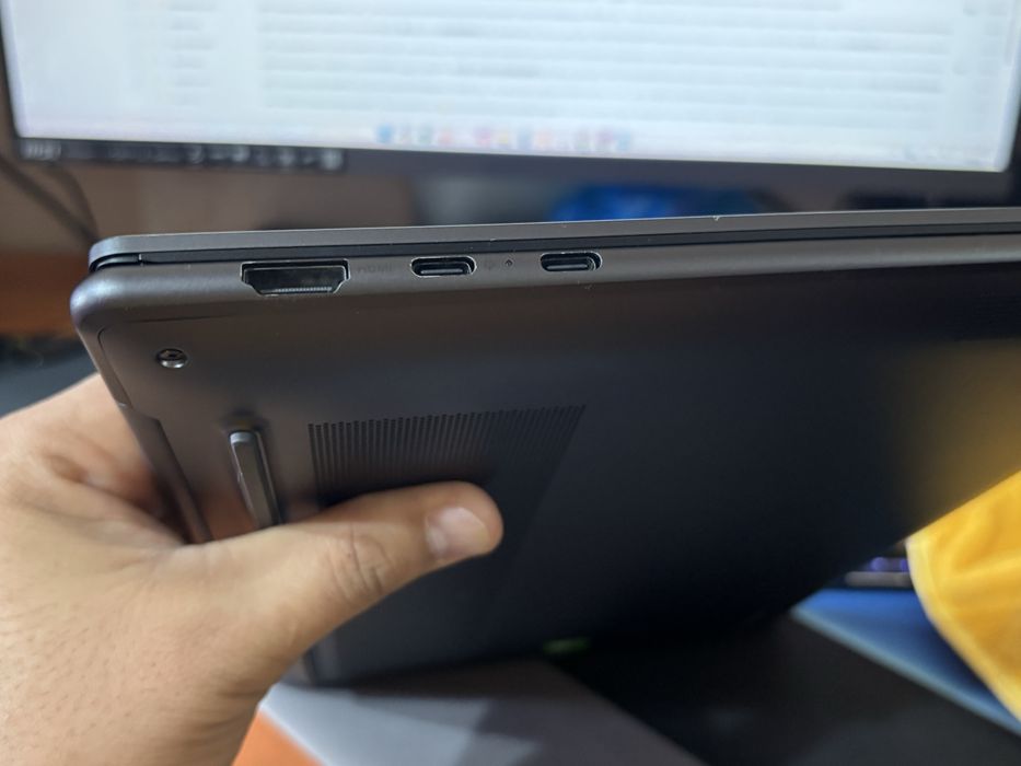 Lenovo Yoga Pro 7 14ARP8