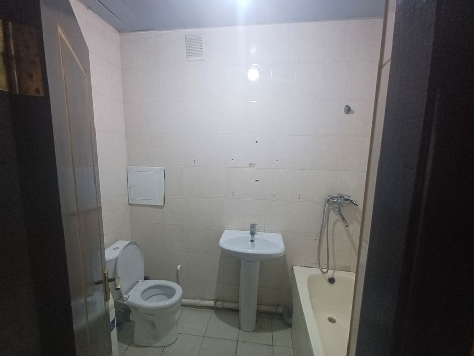 Свая кирпичная квартира Алмазарского района, 3х/4/4.