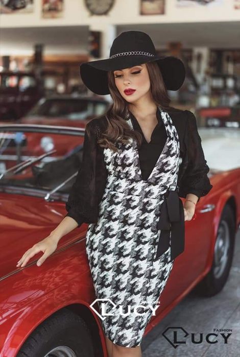 Нов комплект Lucy