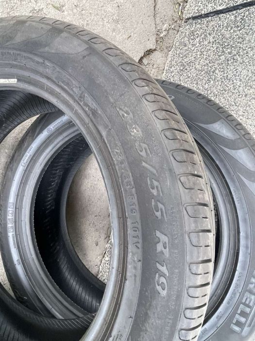 235 55 19 летни гуми Pirelli