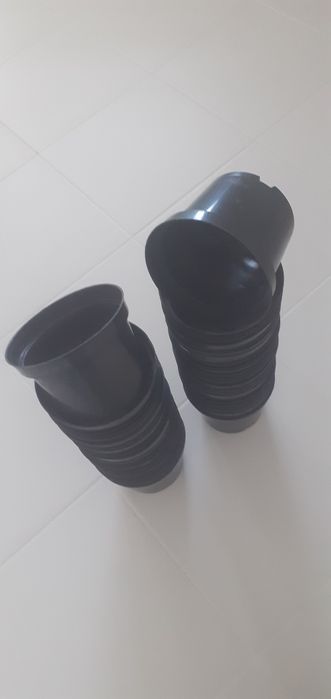 Горшки для цветов.