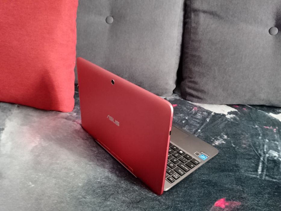 ASUS Transformer Book T100HAN