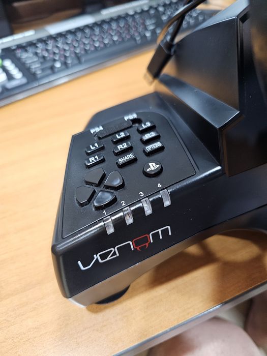 Руль на PlayStation 4