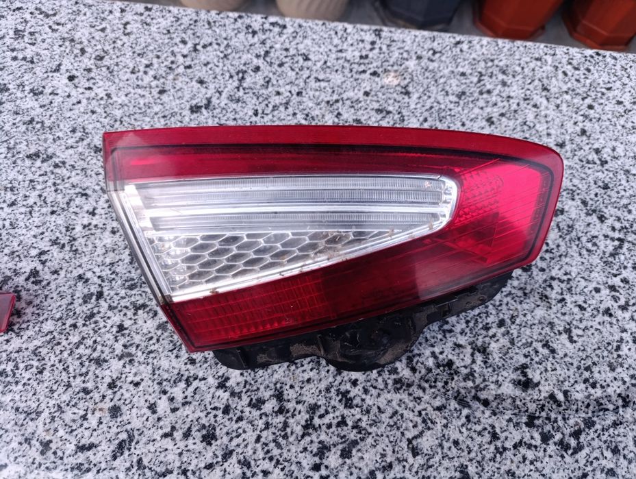 Vând stop Ford Mondeo mk4 break