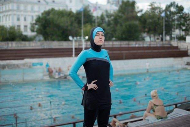 Розово-черный буркини