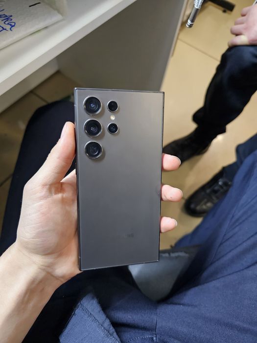 Samsung s24 Ultra 256gb