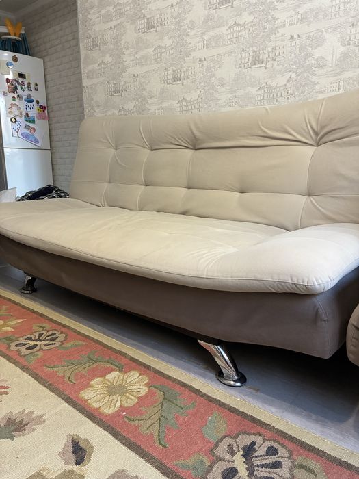 Диван, бежевый, мягкий
