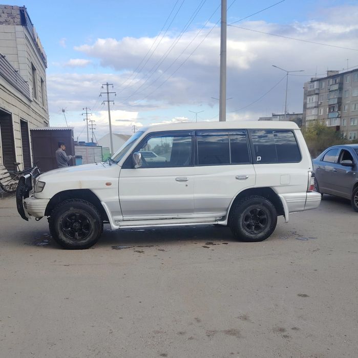 Продам диски с шинами