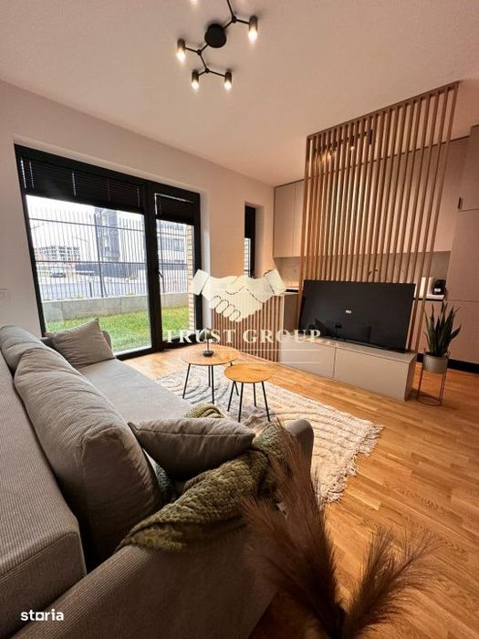 Studio Avalon Estate | Gradina Proprie 35 mp |