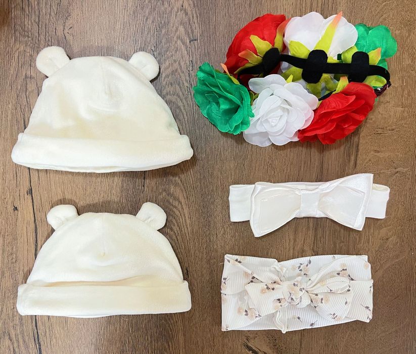 Ленти и шапки за бебе момиче