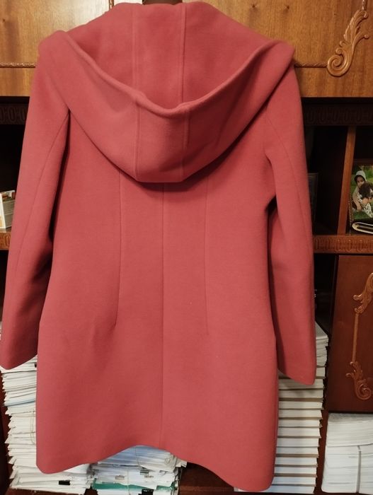 Кашемировые полупальто, размер  48-50 в отличном состоянии