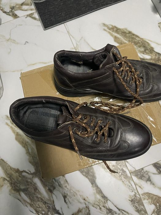 Продам мужскую обувь