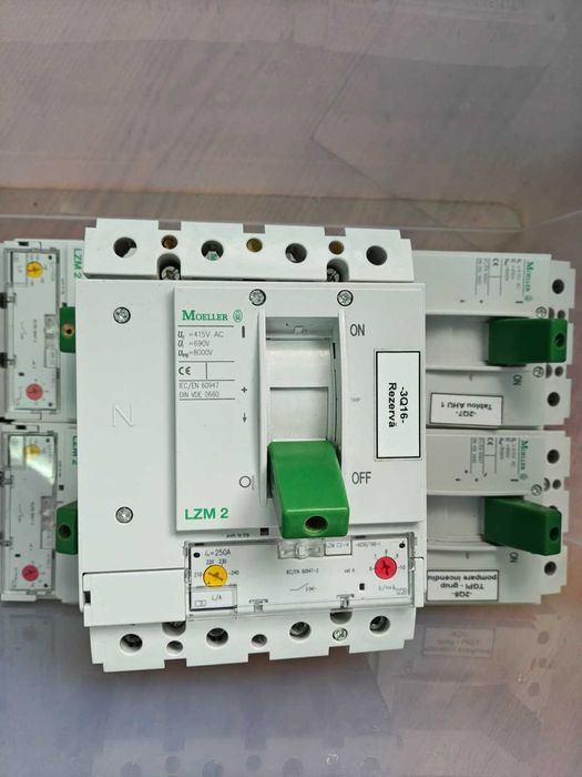 Aparataj tablouri electrice nefolosite