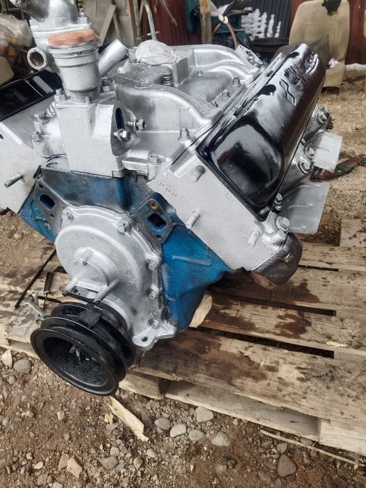 Продам двигатель на ЗИЛ