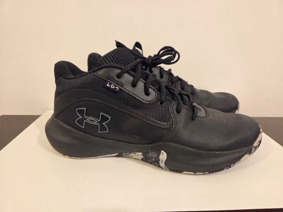 Încălțăminte baschet Under Armour, 2 perechi, mărime 45.5 + 44 EU
