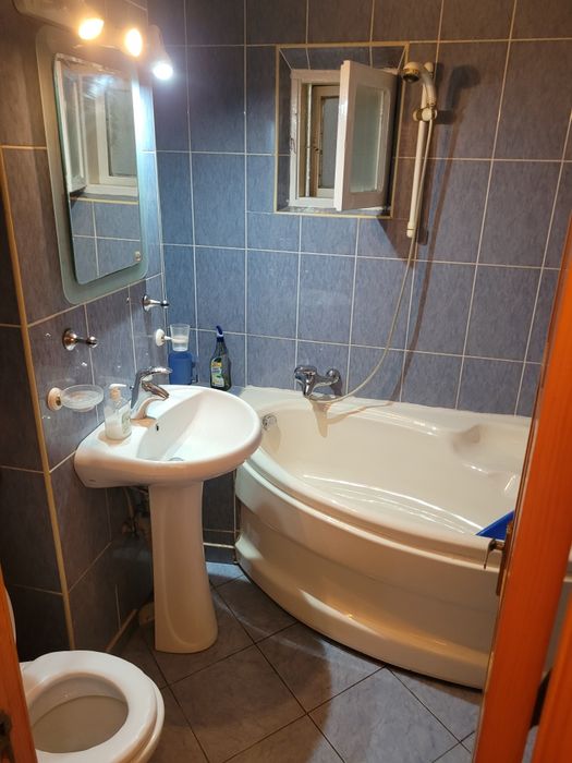 Chirie apartament 2 camere
