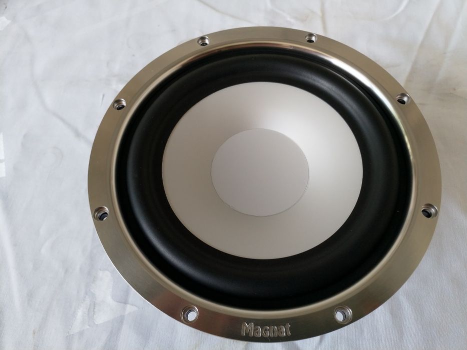 Vind difuzor medii Magnat Quantum Signature