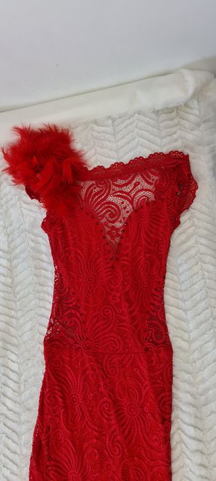 Rochie seara Athmosphere cu trena si puff!