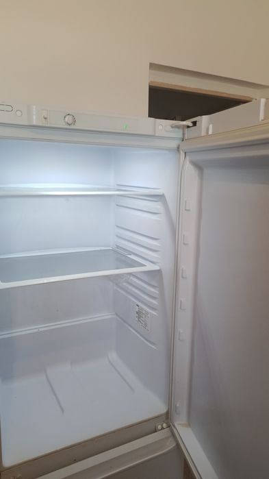 срочно продам холодильник