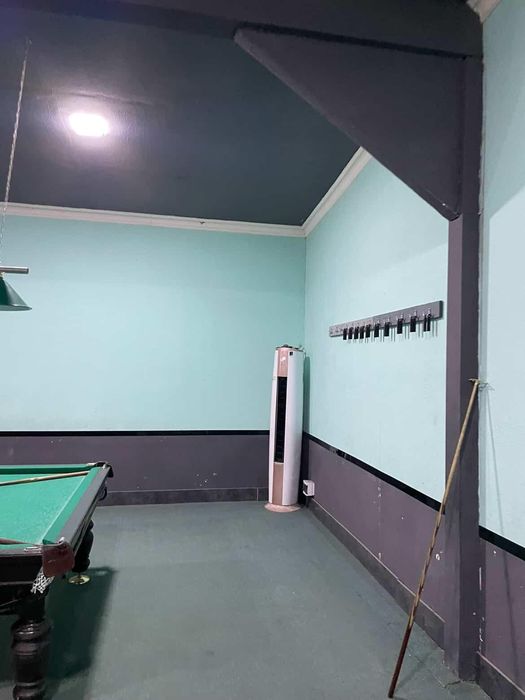 Billiard club jihozlari sotiladi