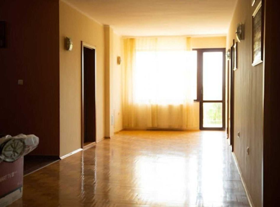 Продава се Къща в Бургас, Възраждане - 556 кв.м за 229 €/кв.м - Снимка #2