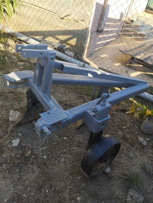 Plug agricol 2 trupițe (Brazde)