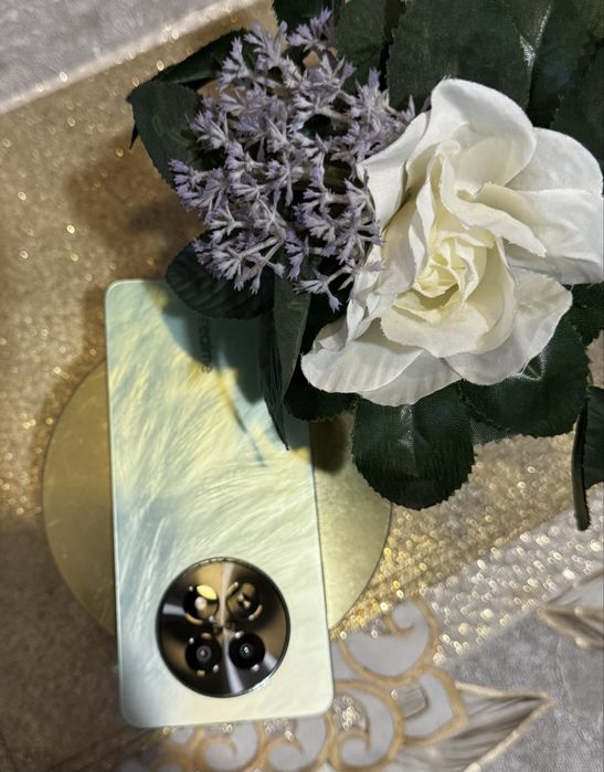 Смартфон Realme 12 5G