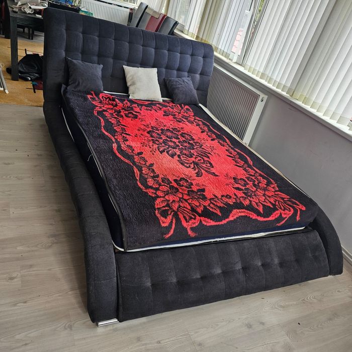 Pat matrimonial chesterfield 260x190 cu s
