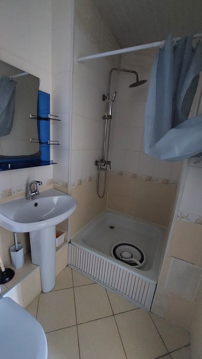 Сдам 3-комнатную квартиру-студию