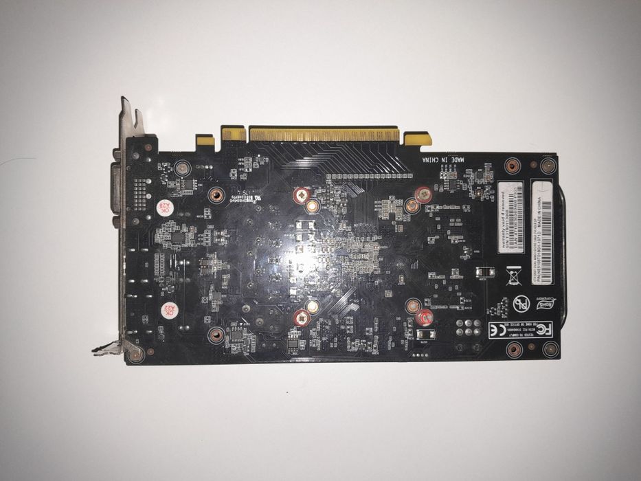 Gigabyte - GTX 1050 Ti 4GB