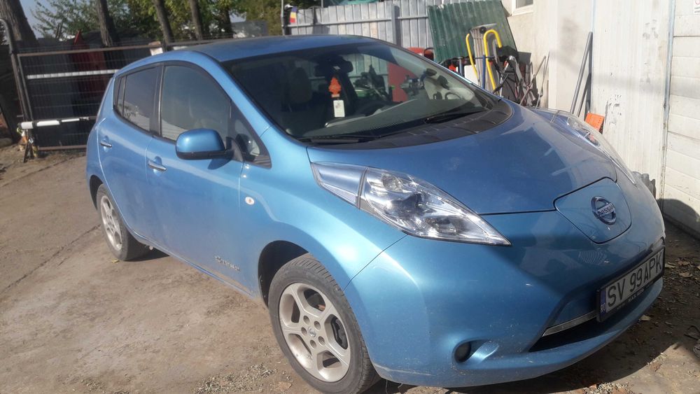 Nissan Leaf 2012,