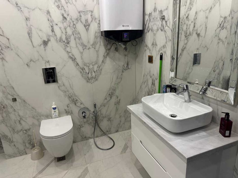 Дава се под наем Двустаен апартамент в к.к. Слънчев ден - 152 кв.м за 1495.83 € - Снимка #14