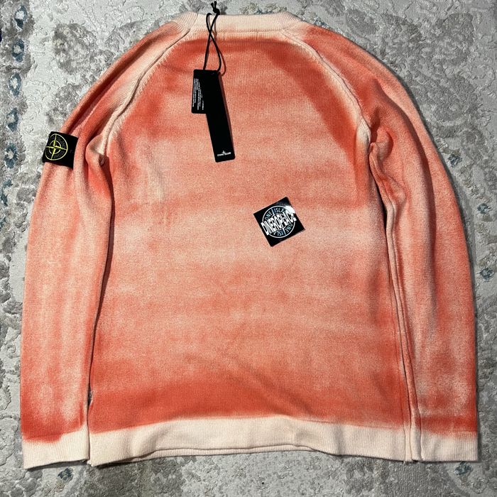 Свитер STONE ISLAND Hand-Sprayed Airbrush Treatment Sweater