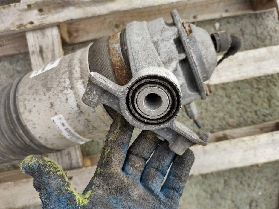 Задна Въздушна Възглавница Porsche Cayenne 3.0D 92A/2012г