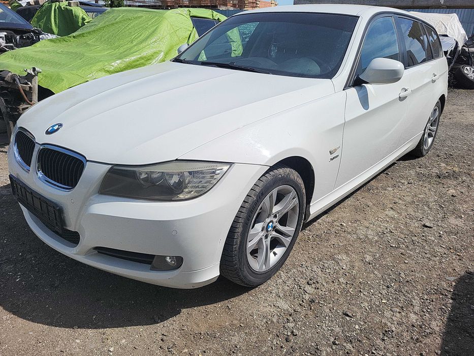 Dezmembrez bmw seria 3 e91 320d xdrive an 2010 177 cp cutie automata volan stanga